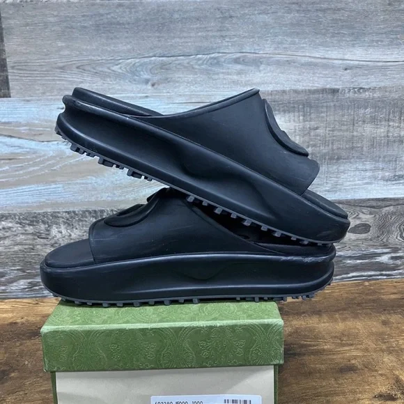 Gucci Black Interlocking slide - Picture 3 of 5